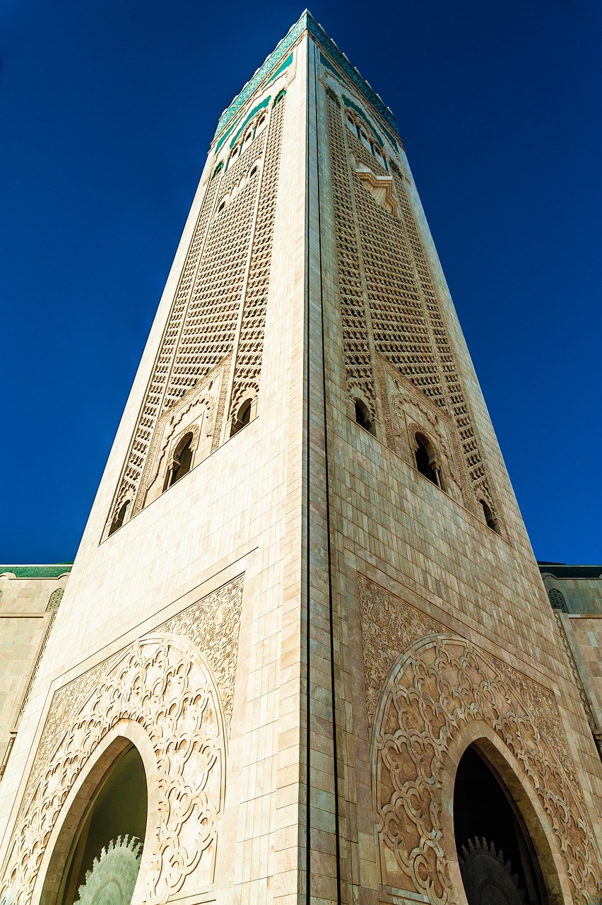 the hassan ii mosque, mosque, casablanca, morocco, africa, minaret, mosquée, l'atlantique, sky, maroc, océan, nature, atlantic, clouds, afrique, religion, building, moroccan, sea, architecture, arabic, travel, muslim